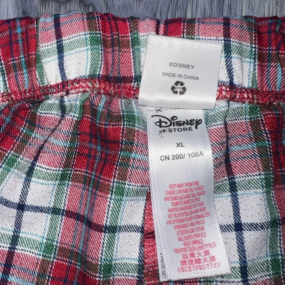 Disney Store Mickey Mouse Pajama Set Mens XL Red Plaid Light Flannel Christmas - Picture 16 of 16